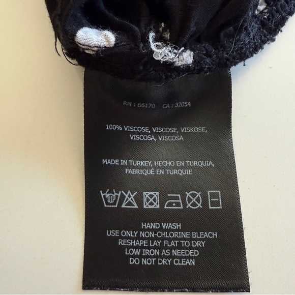 Anthropologie-Maeve-Canna-Polka Dot-Crop Top-Black & White-Flowy Sleeves-Size 2 - Picture 3 of 15